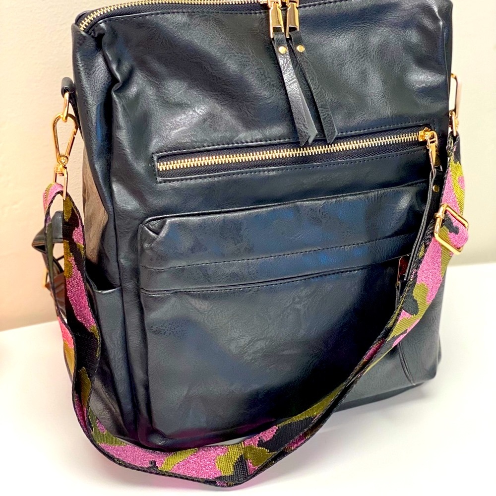Brand NEW~Camden Bag w/ Metallic Lavender Camo Crossbody Strap 💜💚 - Picture 3 of 11